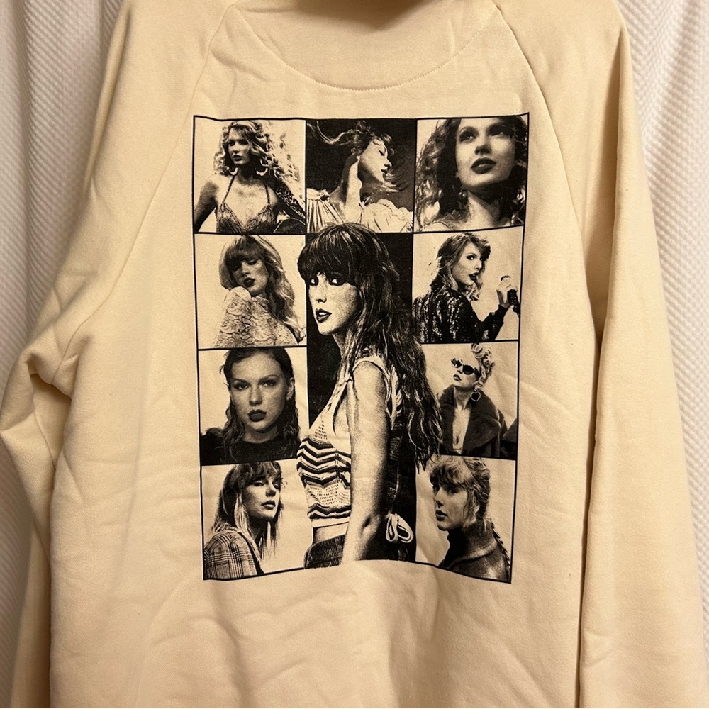 Taylor Swift Eras tour cream oversized hoodie adult XL NEW